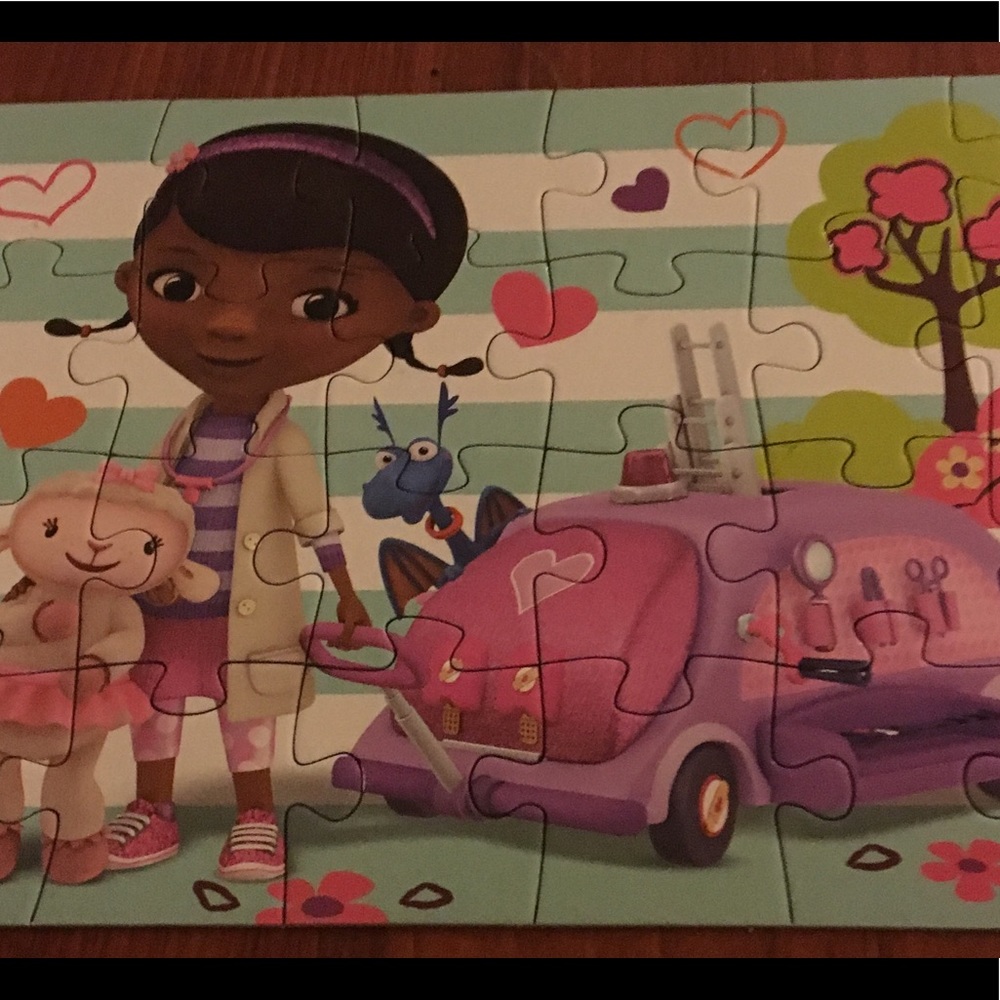 Meet your Posher, Cynthia